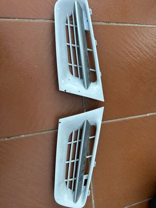 Rejilla Parachoques Megane 2