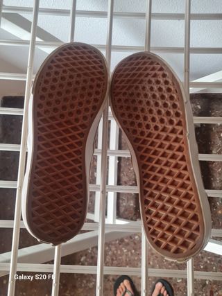 Zapatillas Vans Beige y Marrón Cuadros