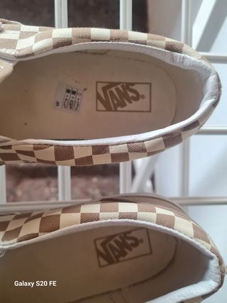 Zapatillas Vans Beige y Marrón Cuadros