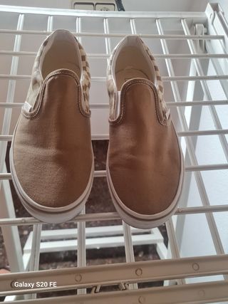 Zapatillas Vans Beige y Marrón Cuadros