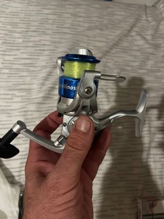 Carrete pesca 2500 con hilo 0.30