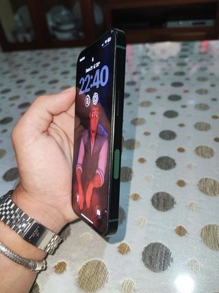 iPhone 13 - Batería 90% 