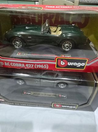 Burago 1:24 lotto di 4 Ford, Bugatti, Jaguar, corv
