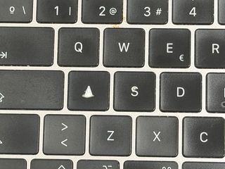 Apple MacBook Pro 13” 256/8GB Touch Bar 2018
