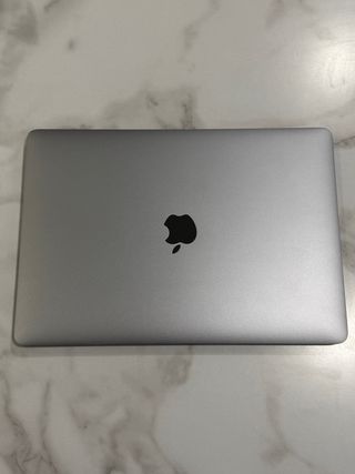Apple MacBook Pro 13” 256/8GB Touch Bar 2018