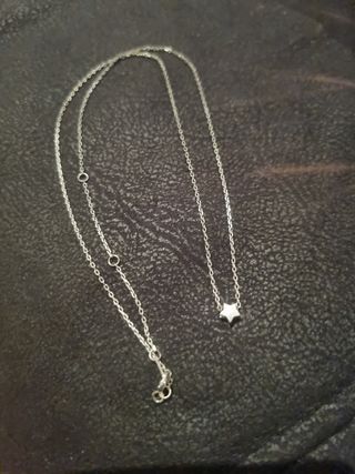 Cadena con colgante estrella plata