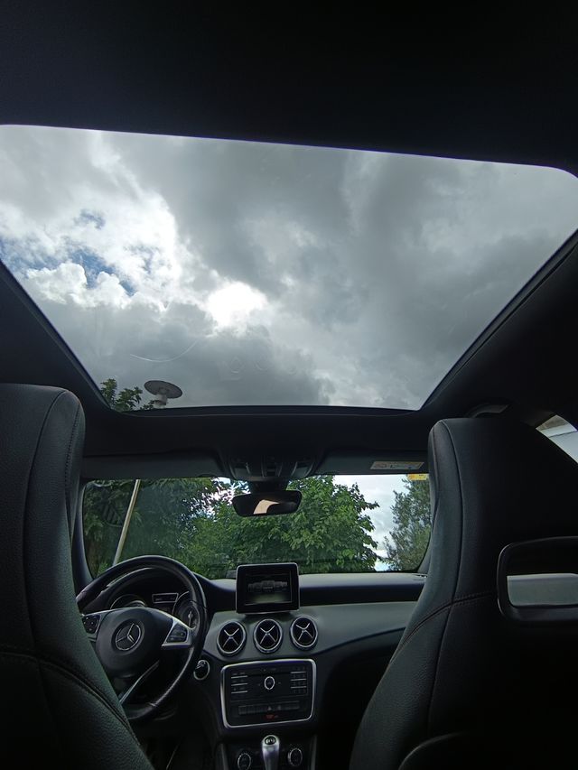 Mercedes-Benz Clase CLA 2015