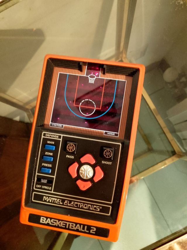Mattel Electronics Basketball 2 Gioco Elettronico