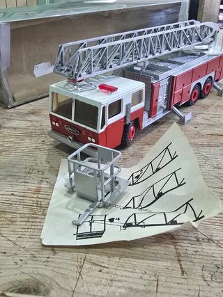 Conrad 1:50 Fire truck Emergency One pompieri