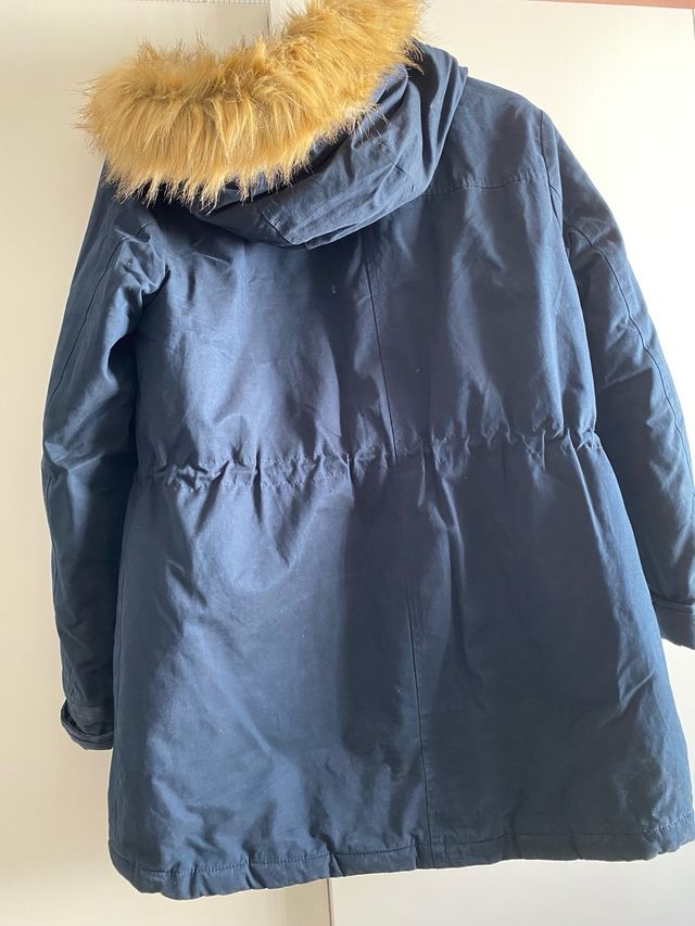 Abrigo Kiabi azul con capucha