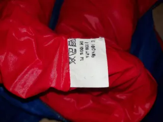 Tuta da sci Valentino blu e rossa