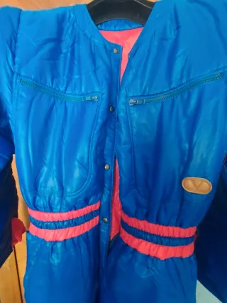 Tuta da sci Valentino blu e rossa