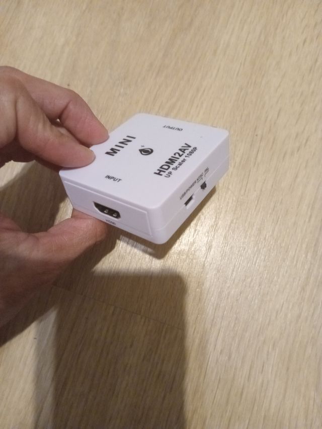 Adaptador de HDMI a 3RCA Mini UP Scaler 1080P