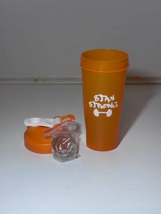 Botella Shaker Naranja Stay Strong