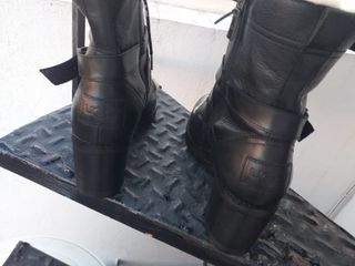Botas EGG negras con pelo