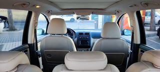 Volkswagen Touran 2012 2.0 Bluemotion automático.