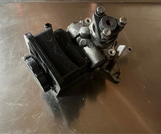 Bomba Dirección BMW 330d E46