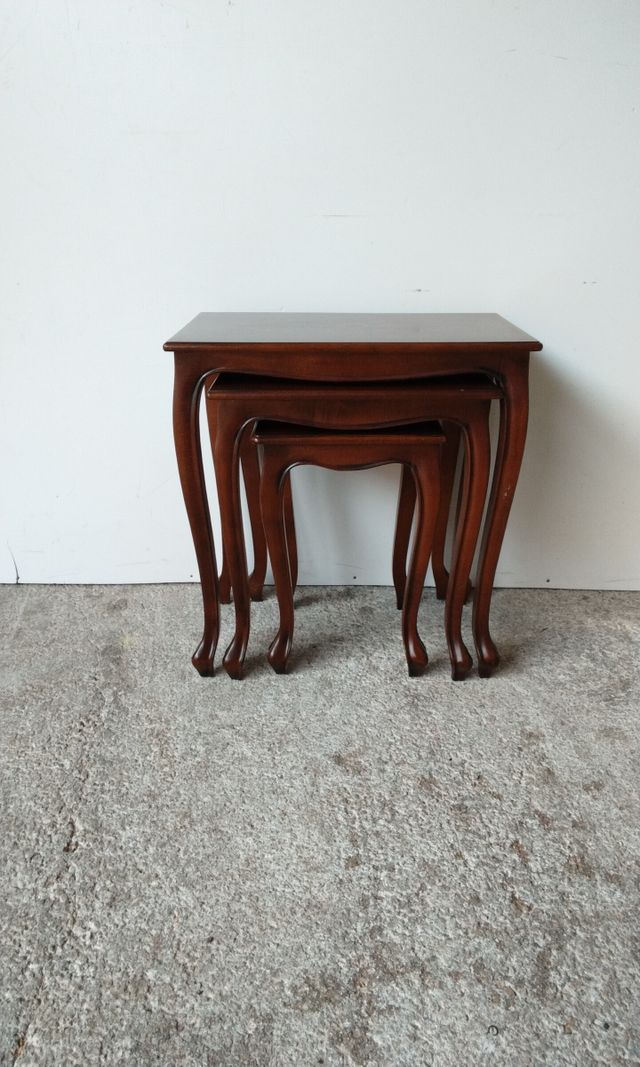 Mesitas nido vintage de madera