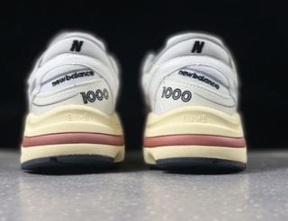 Zapatillas New Balance 1000 Blanco y Rojo