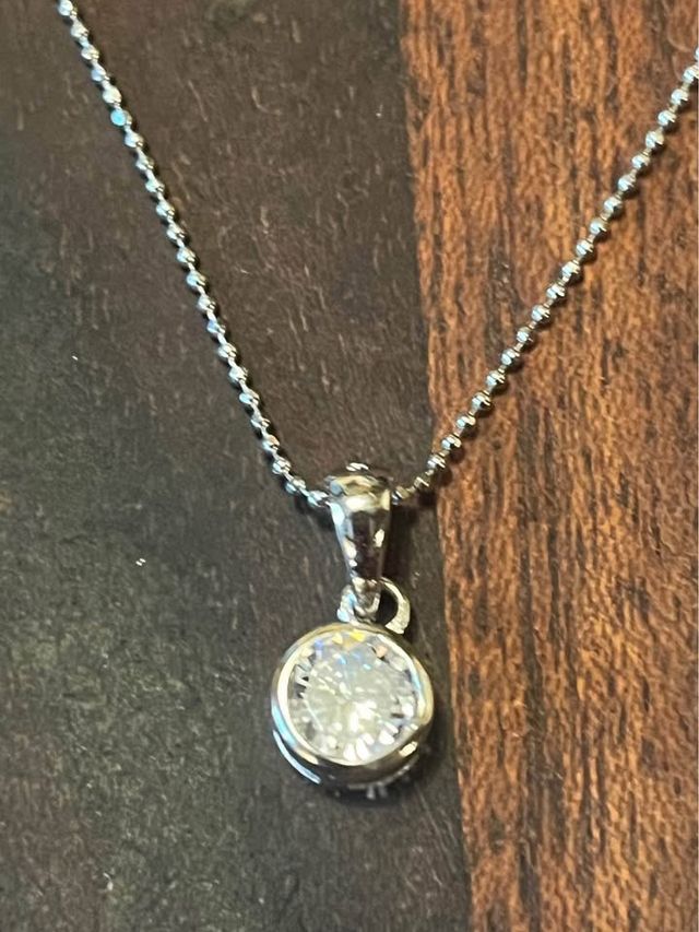 Collana punto luce zircone