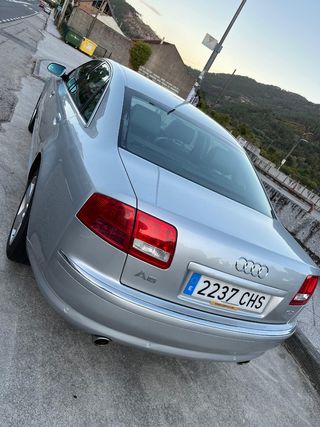 Audi A8 2003