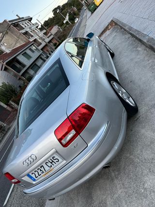 Audi A8 2003
