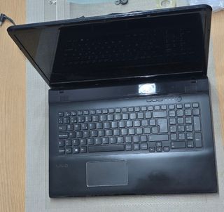 Portátil Sony VAIO 17 pulgadas