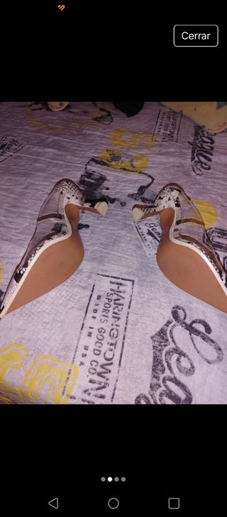 Zapatos Zara tacón fino efecto piel serpie 