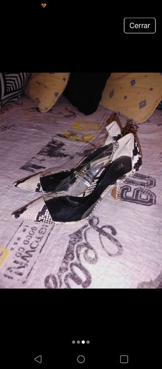 Zapatos Zara tacón fino efecto piel serpie 