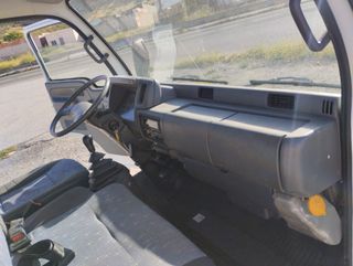 Nissan Cabstar Volquete