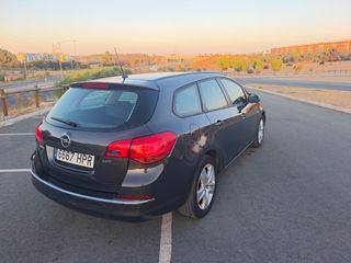 Opel Astra CDTI Sport Tourer