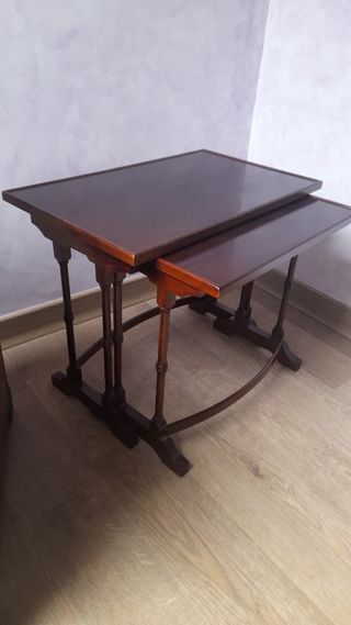 2 Mesitas Clásicas Encajables Madera