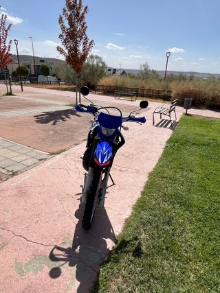 Yamaha DT 125 RE 