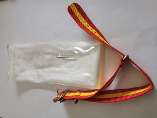Correa de reloj militar con bandera