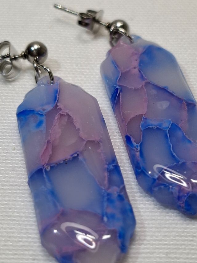 Pendientes largos azul y rosa