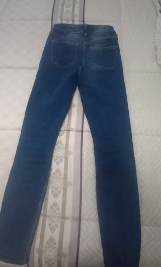 Pantalón vaquero mujer desgastado talla 36