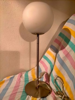 Lámpara de mesa