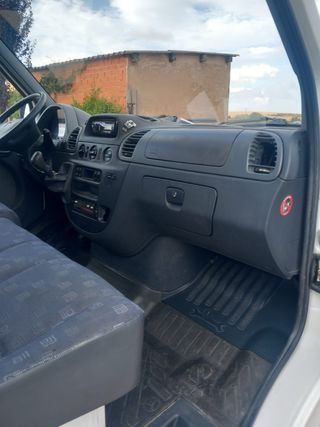 Mercedes-Benz Sprinter 2005