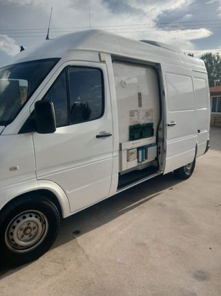 Mercedes-Benz Sprinter 2005