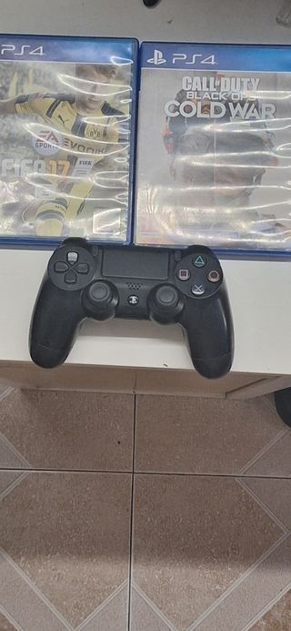 Pack PS4: FIFA 17 y Call of Duty,mando original