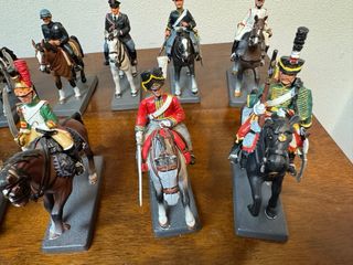 Collezione 50 soldatini piombo a cavallo