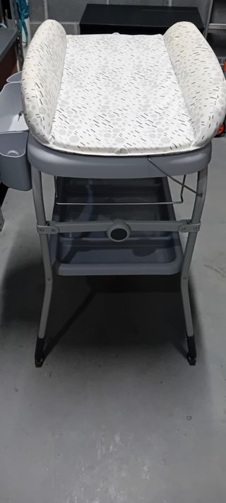 Bañera y Cambiador Chicco Cuddle & Bubble