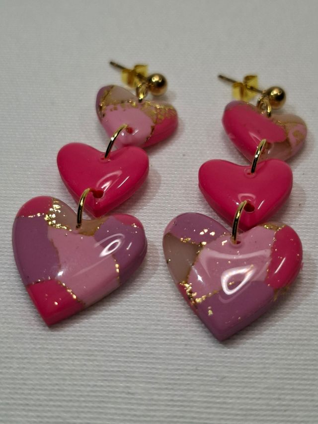 Pendientes Triple Corazón Rosa y Dorado