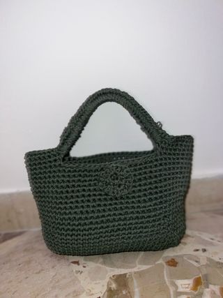 Borse uncinetto, diversi modelli e colori e prezzi