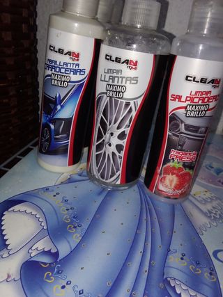 4 abrillantador carrocería y Limia llanta y salpic