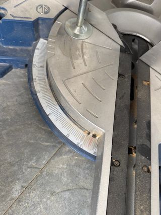 Ingletadora telescópica Dexter