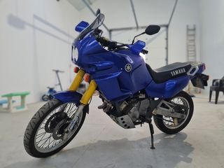 Yamaha XTZ 750 Azul