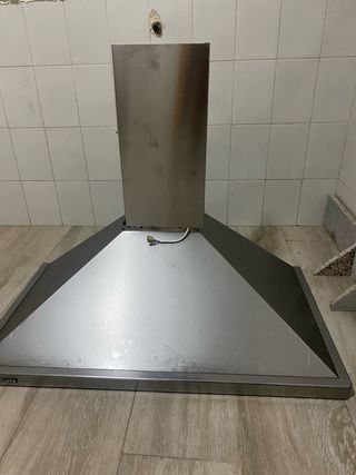 Campana extractora CATA