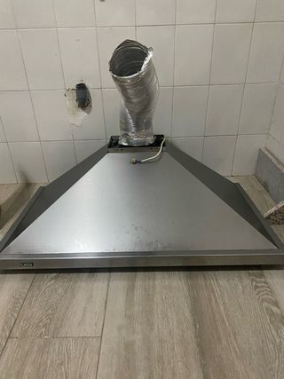 Campana extractora CATA