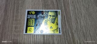 Mbappé Supreme Extra Gold Panini